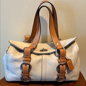 Coach  Chelsea satchel  Gift for you!thick leather cream/saddle  turn lock top